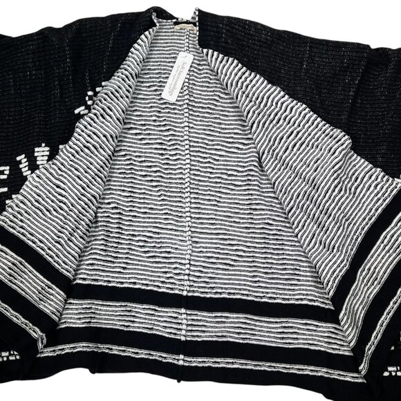 Soft Surroundings Womens Black Aztec Stretch Stitch Tribal Wrap Poncho One Size - Picture 9 of 16